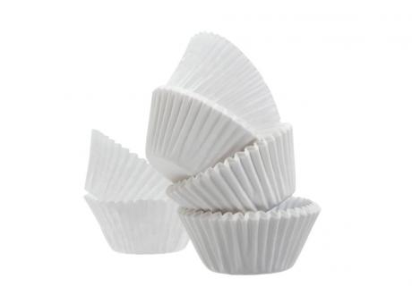 Moldes de papel para muffin en color blanco