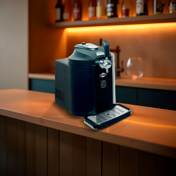 Imagen de CHOPPERA TOKYO BEERBLAST 5L C/COMPRESOR PANEL LED