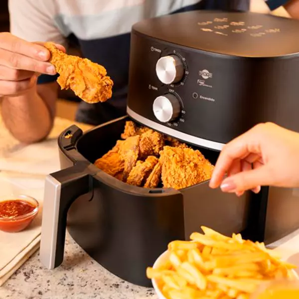 Imagen miniatura de AIR FRYER TOKYO SUPREMA 10LTS DOBLE CANASTA C/DIVISOR EXTRAIBLE 200°C 2400W